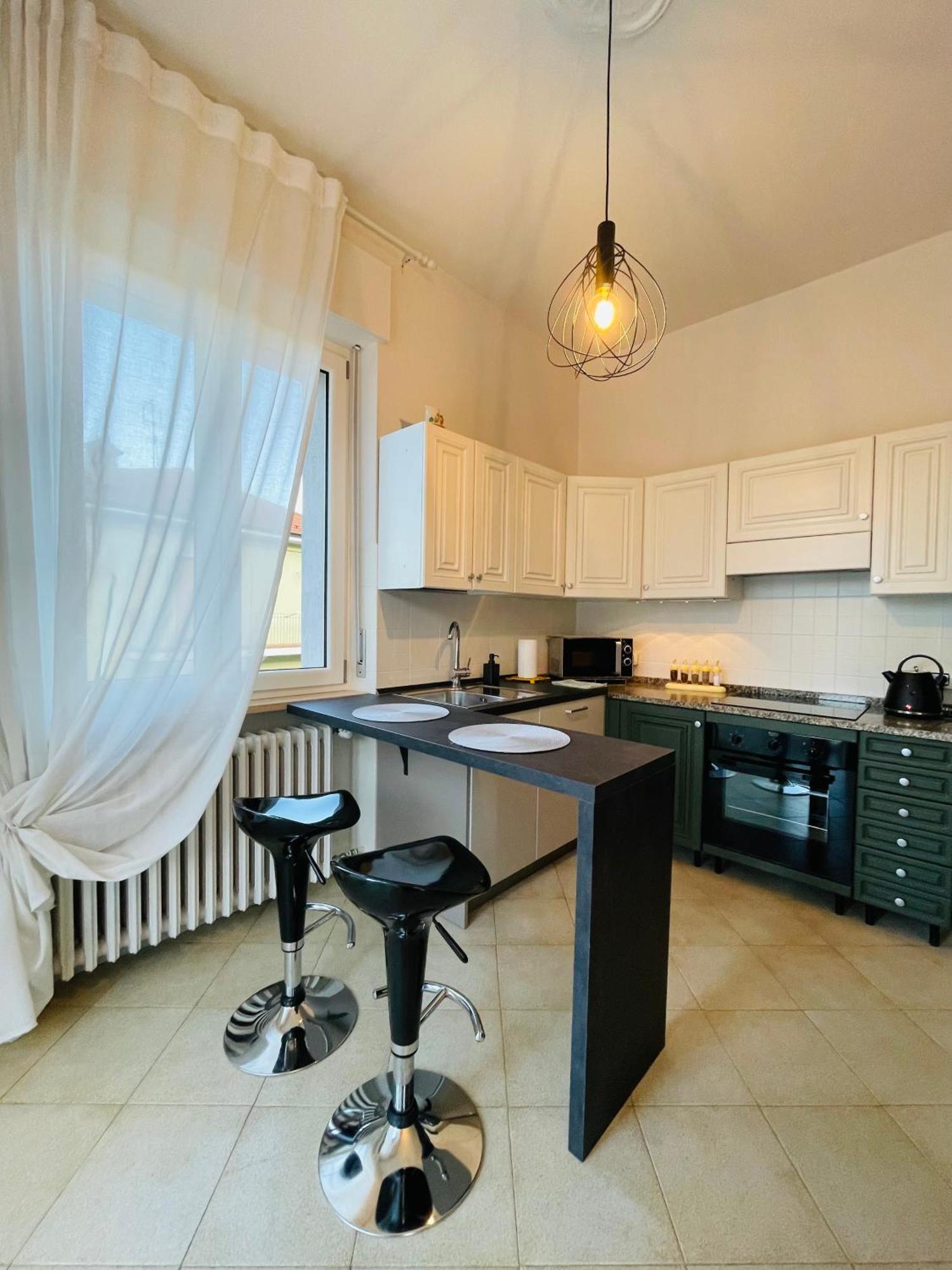 Villa Casa Piero, Relax E Piscina Privata Tra Le Colline Delle Langhe à Alba  Extérieur photo